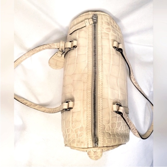 Dooney & Bourke Vintage Bone Croc Embossed Barrel Duffle Purse Bag - Picture 9 of 14